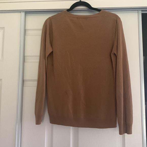 Sweater - Picture 3 of 3